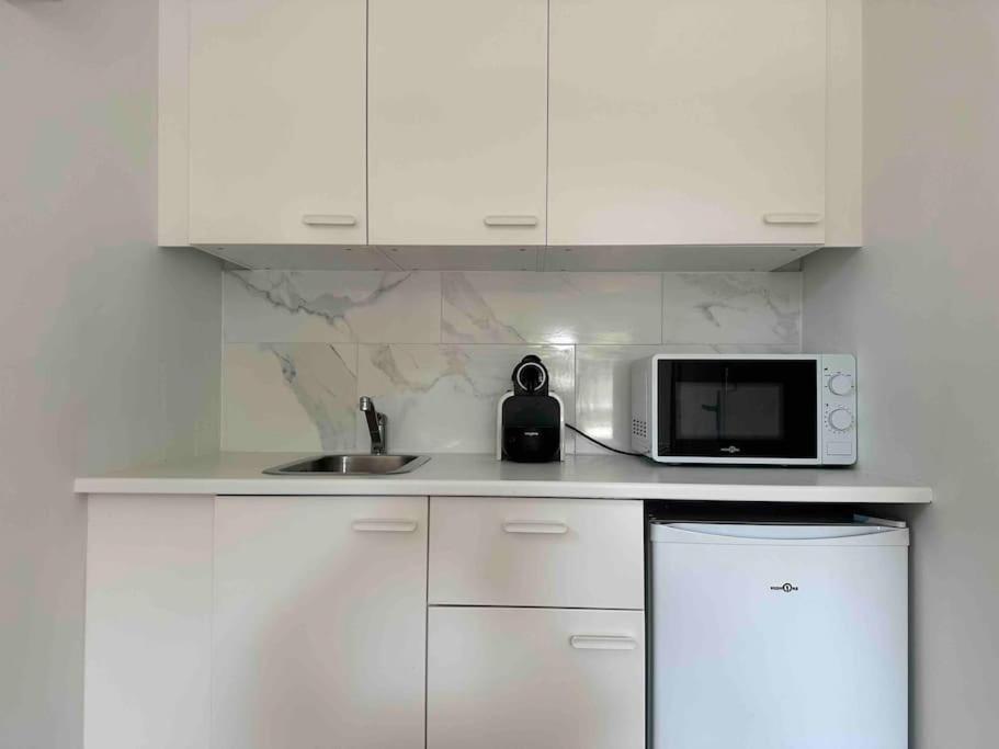 Maison Jardin Proche Paris Вилжуиф Екстериор снимка