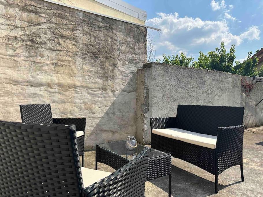 Maison Jardin Proche Paris Вилжуиф Екстериор снимка